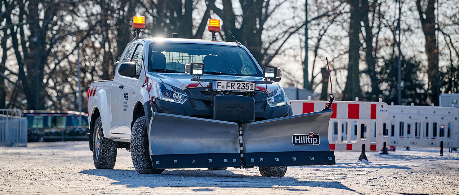 Räumfahrzeug des FFR-Winterdienstes